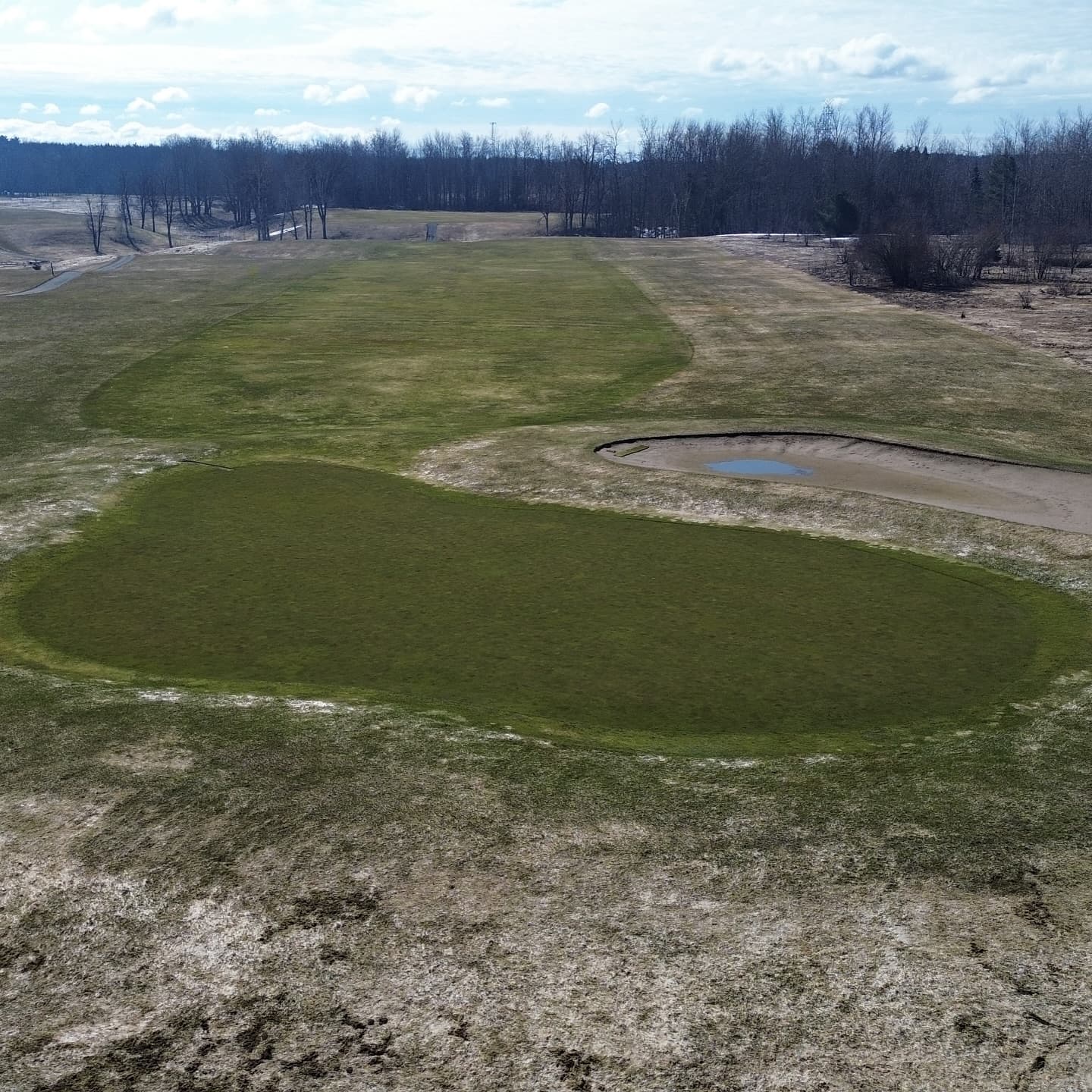 The greens made it through the ice storm π₯
Stay tuned for opening day announcement!
