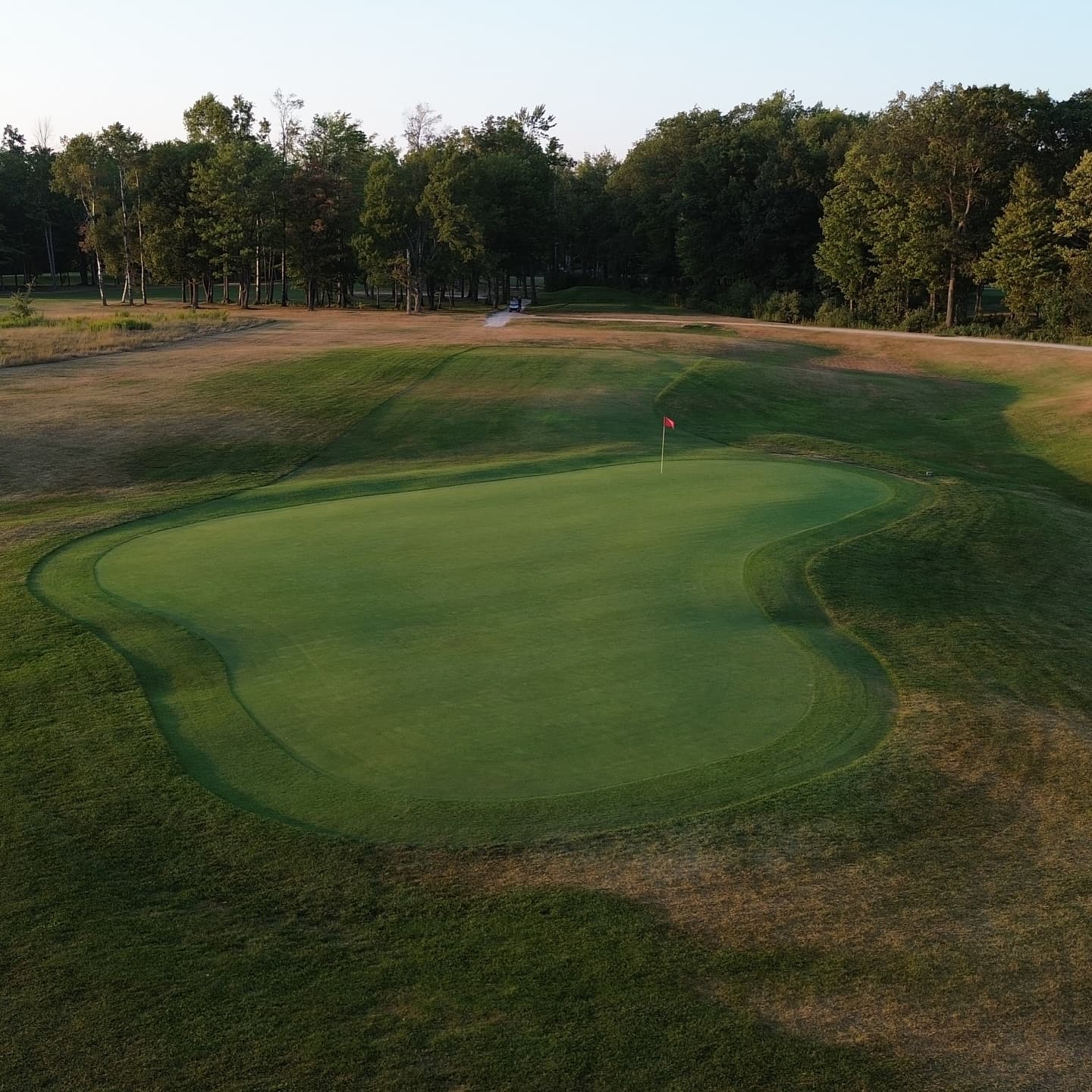 Course is crispy π₯π₯π₯π₯
The least amount of rain weβve seen in a very long time. The course is playing so firm and fast π#SummerGolf