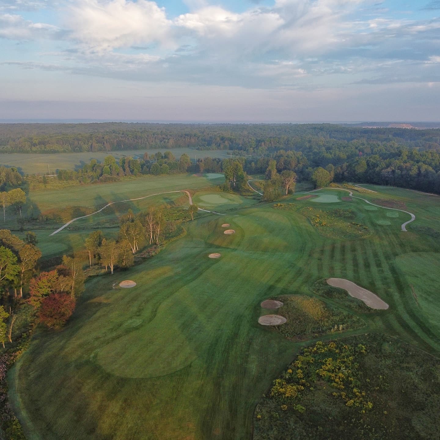 Itβs March 1st which means next month we will (hopefully) be golfing π
Our opening day is typically during the last two weeks of April. Last year it was delayed until the start of may due to the ice storm. #PlayTheLake