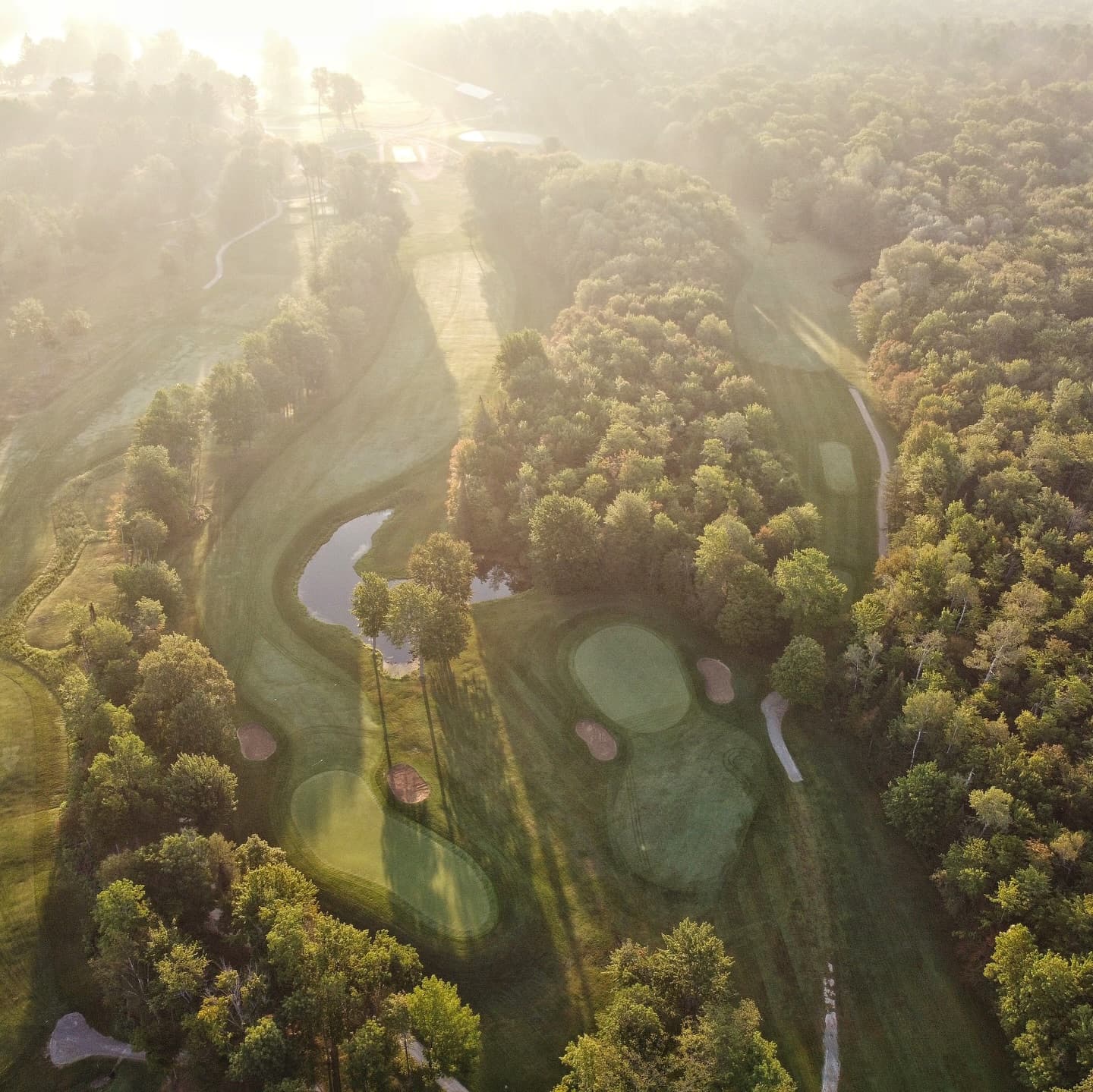 Itβs March 1st which means next month we will (hopefully) be golfing π
Our opening day is typically during the last two weeks of April. Last year it was delayed until the start of may due to the ice storm. #PlayTheLake
