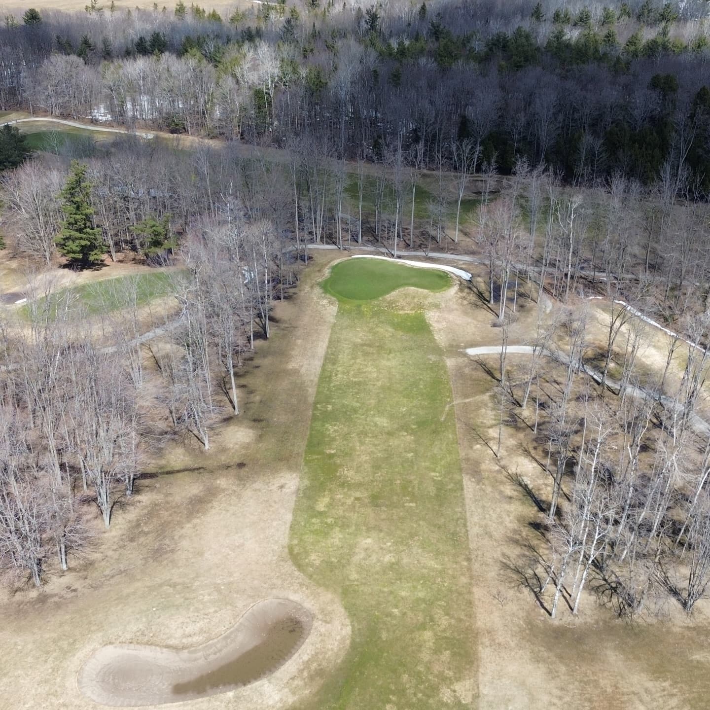Happy Masters Saturday! The course is starting to dry out. Greens are looking amazing π₯
Golf season is coming!!